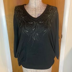 C.D. Daniels Womens 1X Black V-Neck 3/4 Sleeve Sweater w Sparkle Studs
